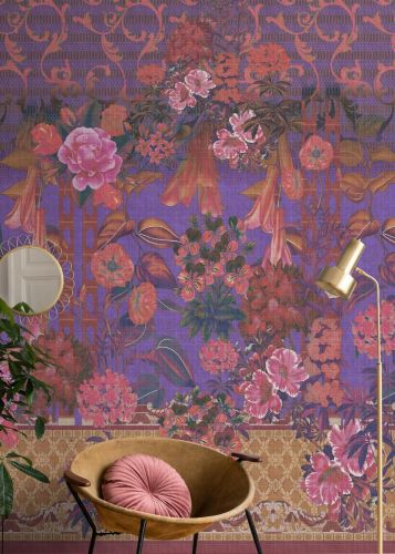 Augusta Violet Rosa  - hover